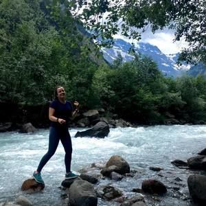 Meet your Posher, Rebekah